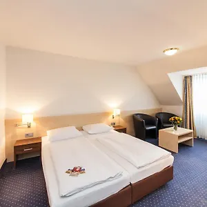 Mariella Hotel