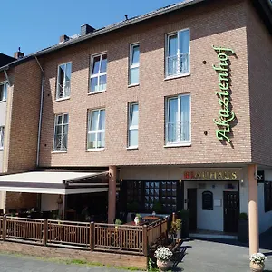 Pensjonat Akazienhof & Brauhaus, Kolonia