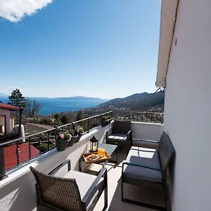 Lola , Veprinac Kroatien